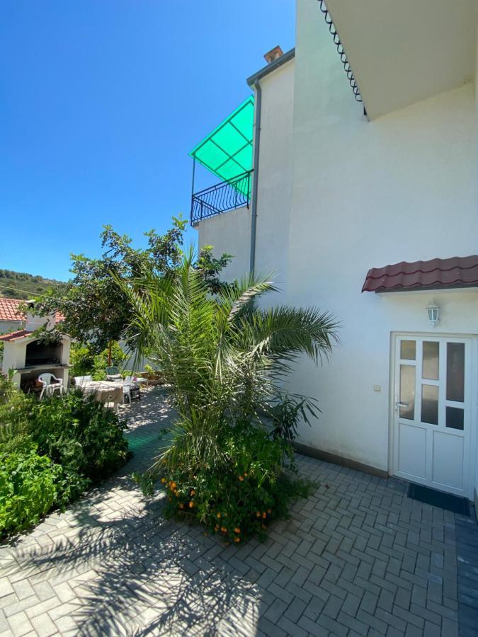 Apartments Simic Trogir Exteriör bild