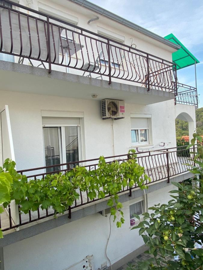 Apartments Simic Trogir Exteriör bild