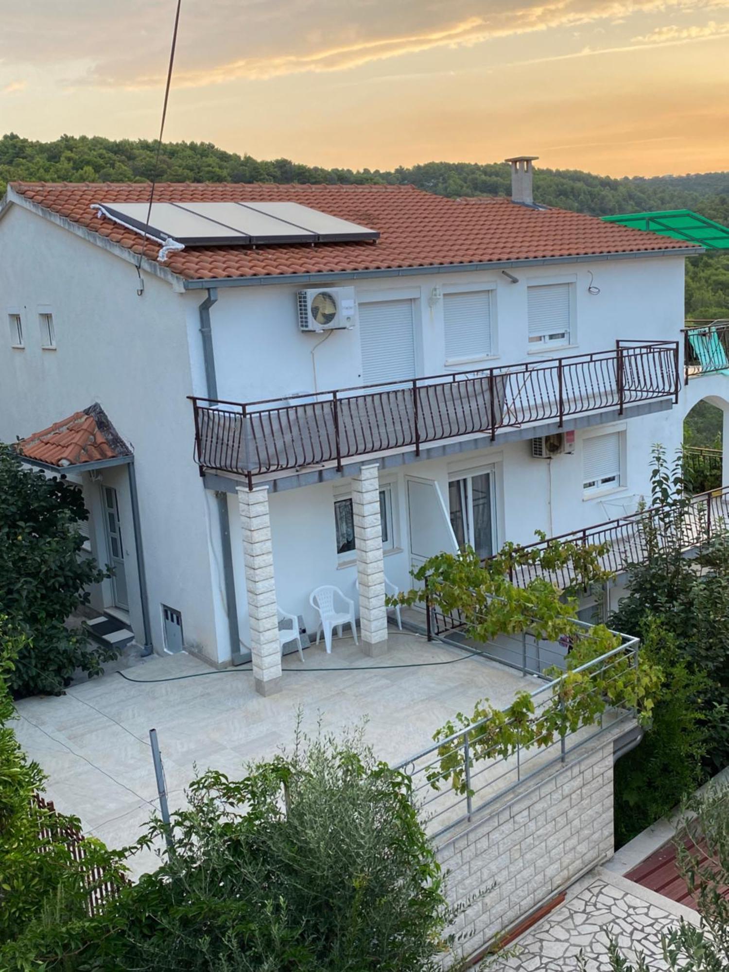 Apartments Simic Trogir Exteriör bild